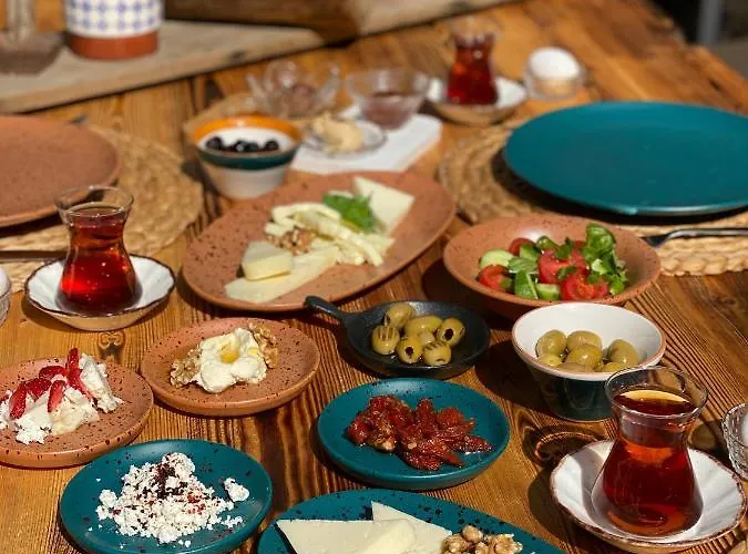 Morisi Avlu * Alaçatı