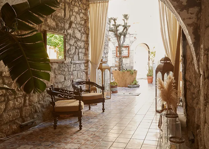 Morisi Avlu * Alaçatı