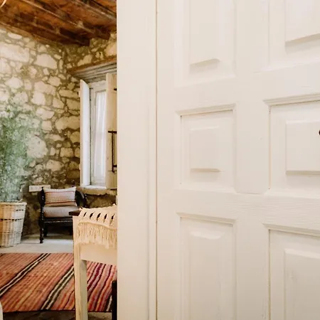 Hotel Morisi Avlu