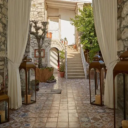Hotel Morisi Avlu
