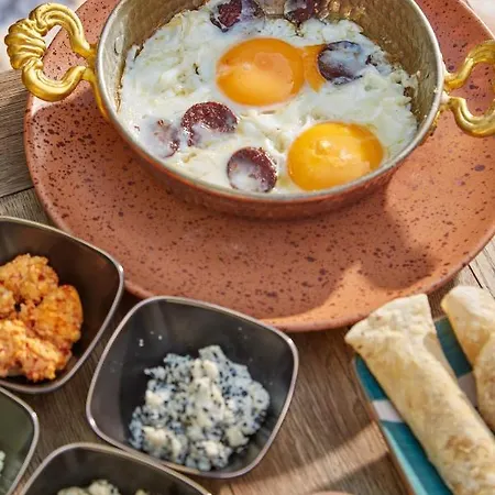 Morisi Avlu * Alacati