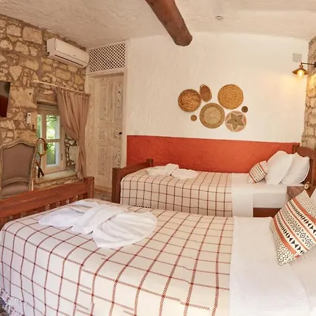 Morisi Avlu Hotel *