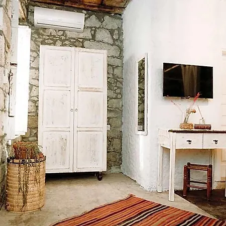 Morisi Avlu Hotel *